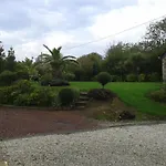 Du Logis De La Mare Du Parc Surtainville