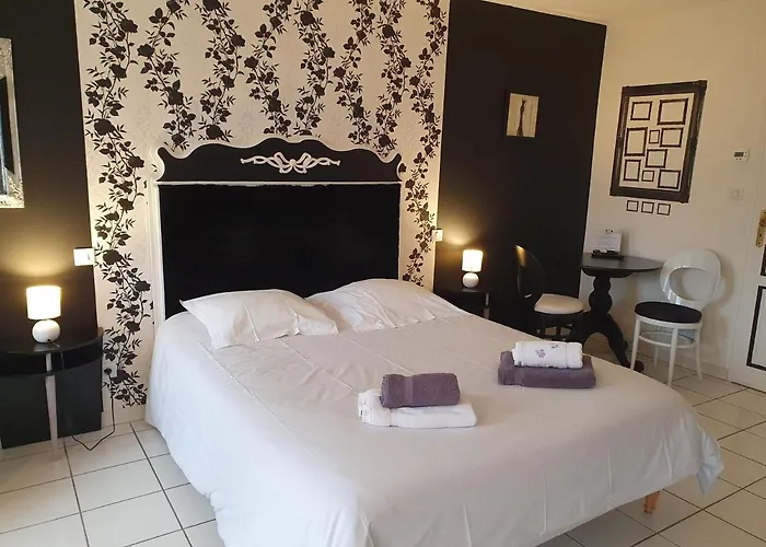 Du Logis De La Mare Du Parc Bed & Breakfast 3*