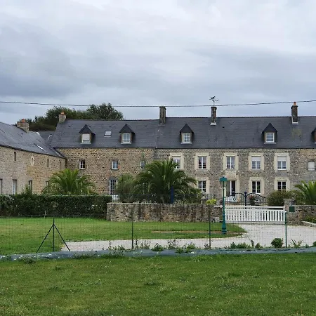 Du Logis De La Mare Du Parc 3* Surtainville