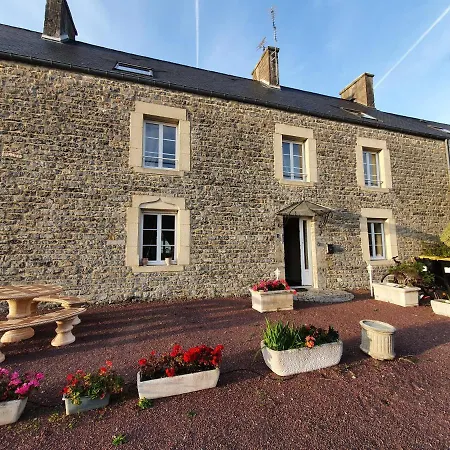 Du Logis De La Mare Du Parc 3*