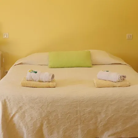 Bed & Breakfast Du Logis De La Mare Du Parc Surtainville