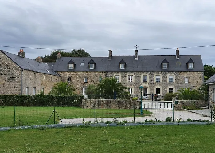 Du Logis De La Mare Du Parc 3* Surtainville